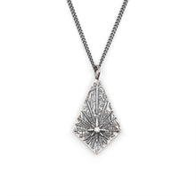 Load image into Gallery viewer, Diamond Head Necklace