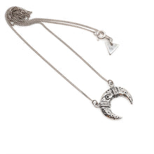 Load image into Gallery viewer, Crescent Moon Necklace